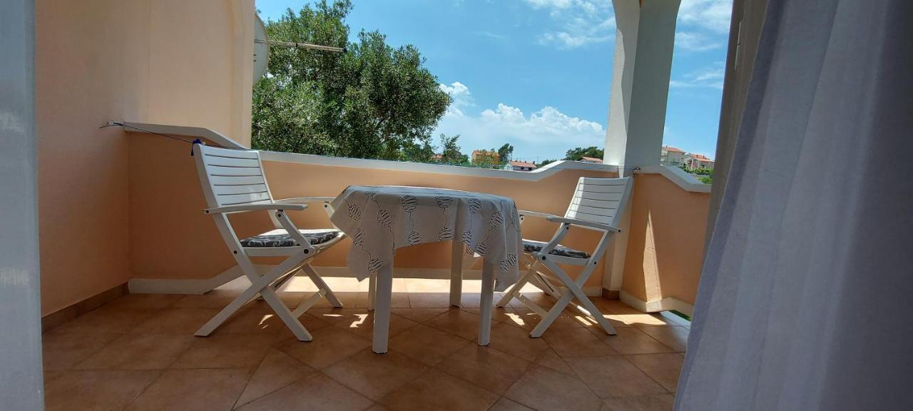 Apartments Marijana ラブ エクステリア 写真
