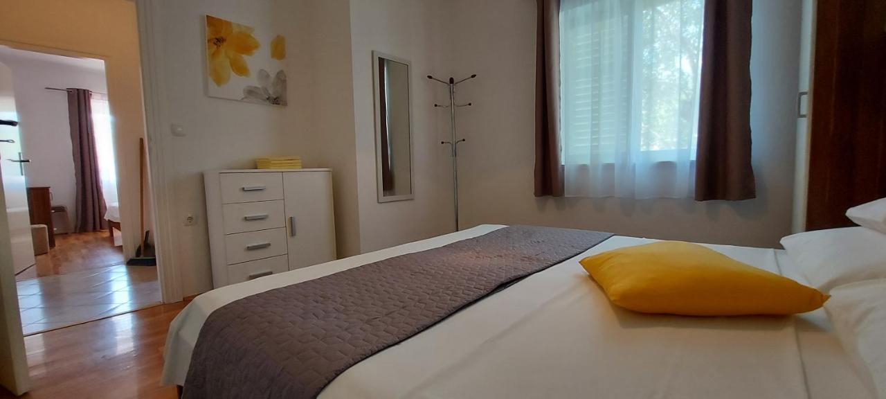 Apartments Marijana ラブ エクステリア 写真