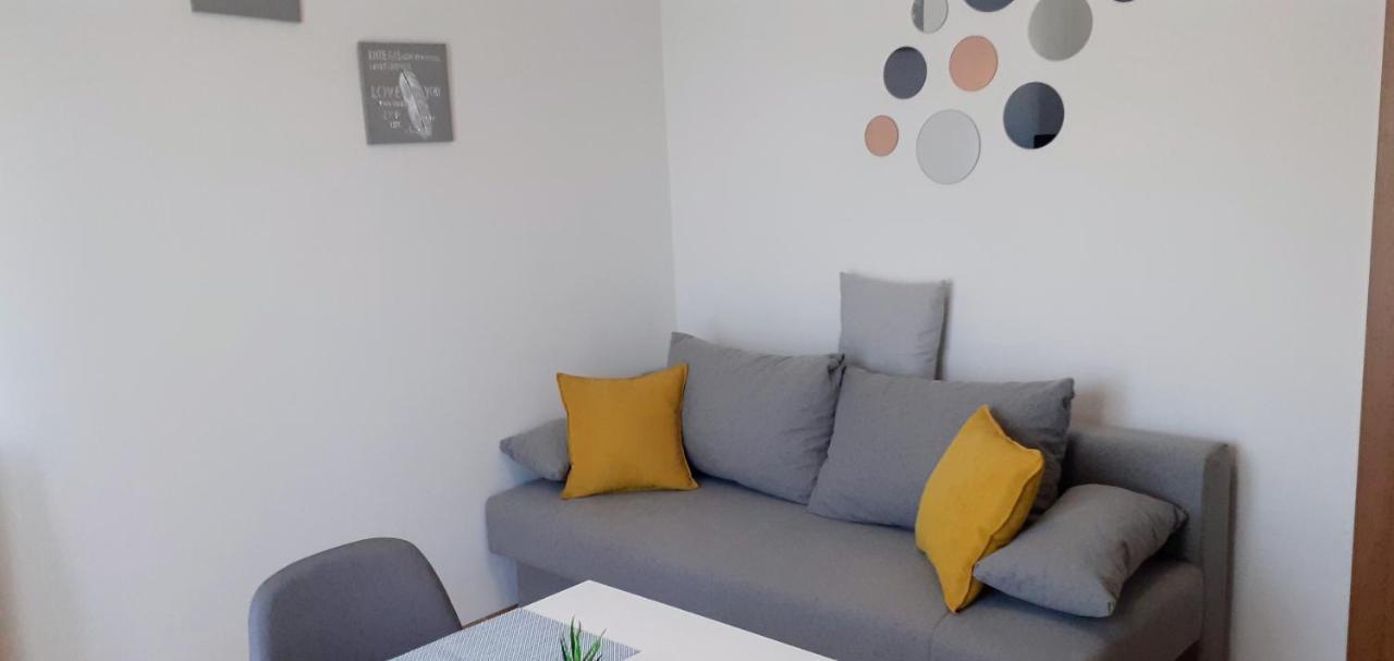 Apartments Marijana ラブ エクステリア 写真